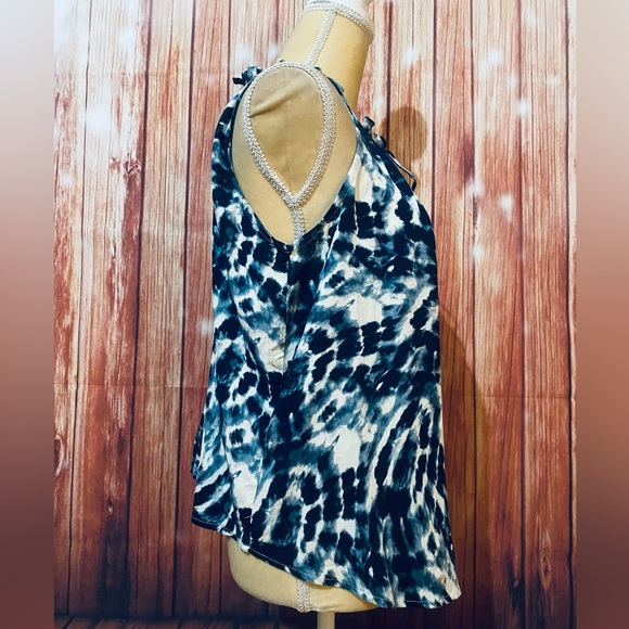 Women’s Medium Tank Top Bobeau Blue Tie Dye V Neck Ruffle Tie Tassel Textured - Picture 5 of 13